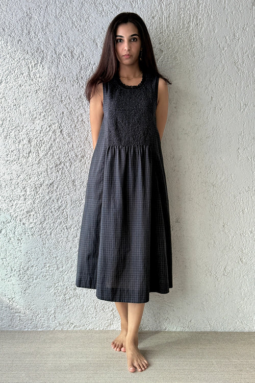 Scrunchy Smock Dress