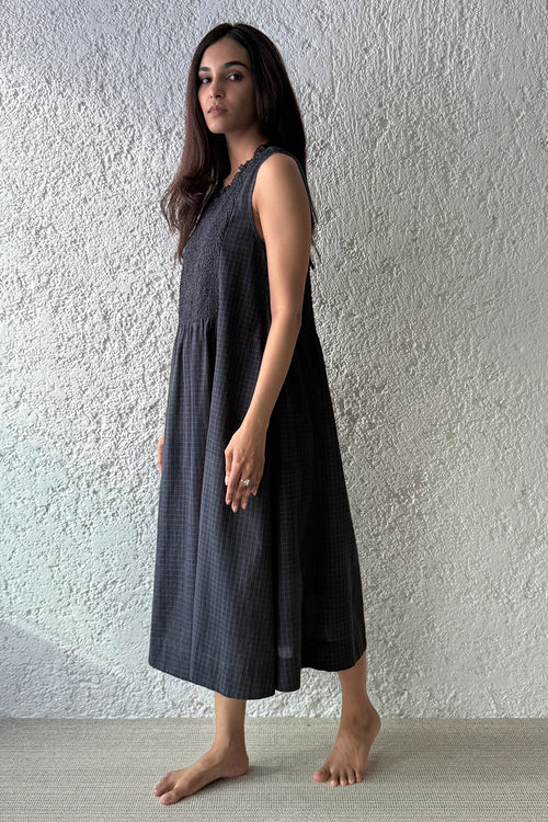 Scrunchy Smock Dress