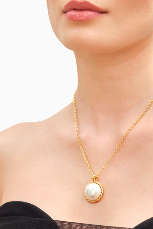 Senora Pendant