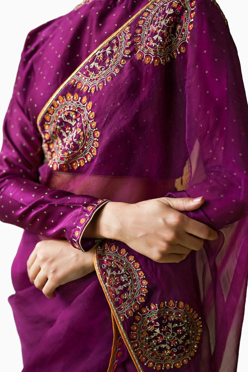 Nilaya Saree Set