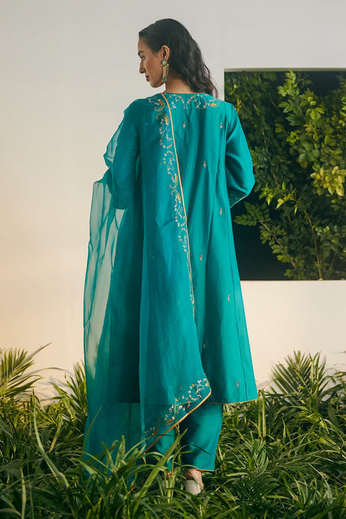 Aarohi Kurta Set