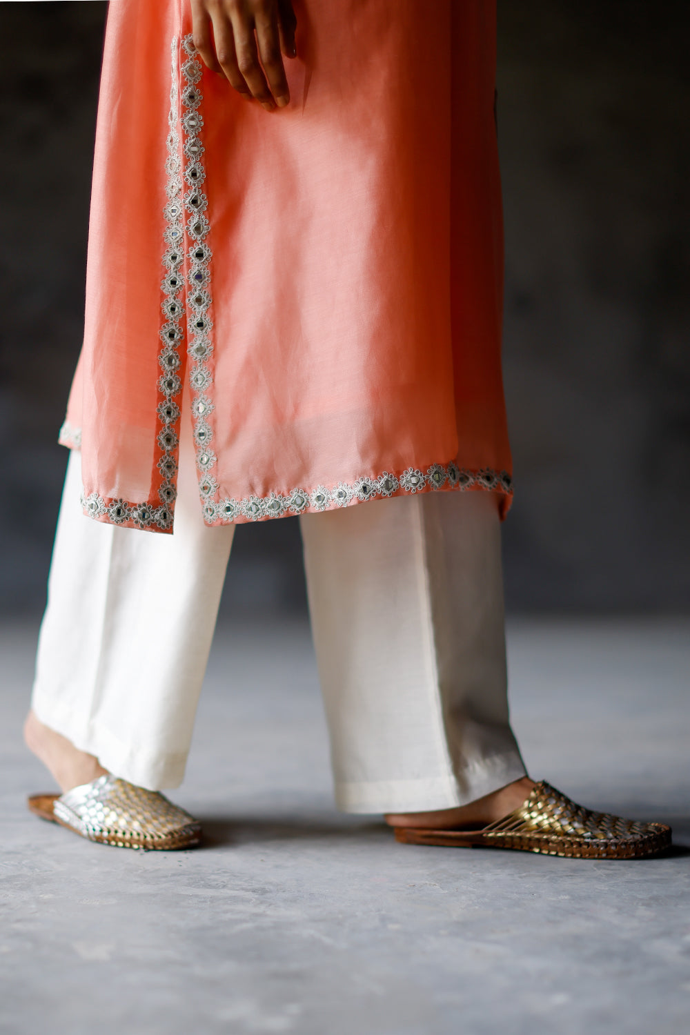 Coral Angahi Kurta Set