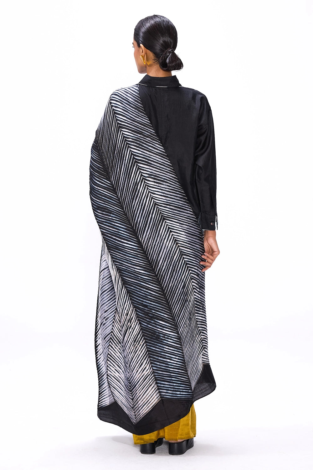 Strokes Ochre Saree