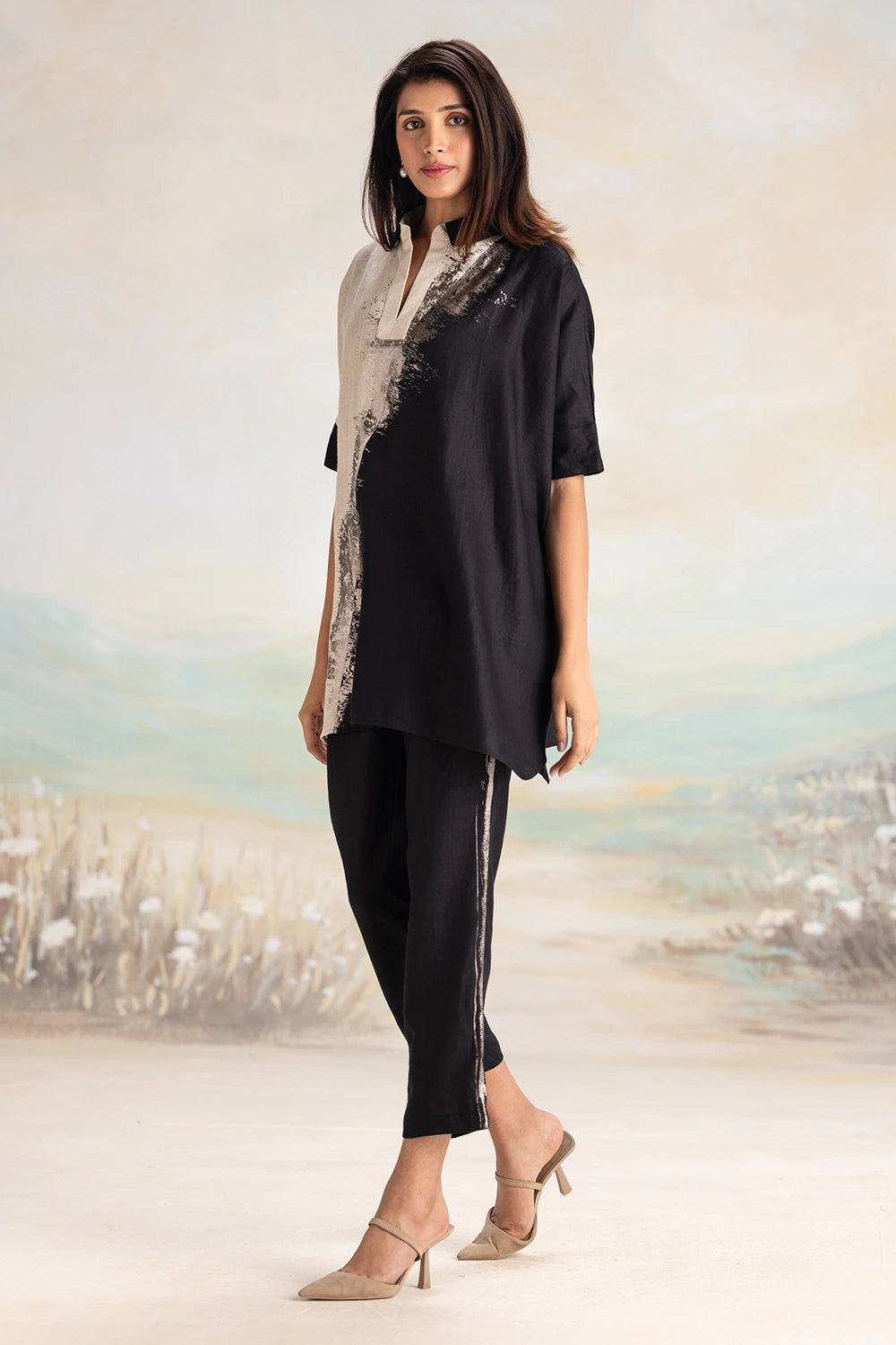 Sound Wave Square Black and Grey Co-Ord Set
