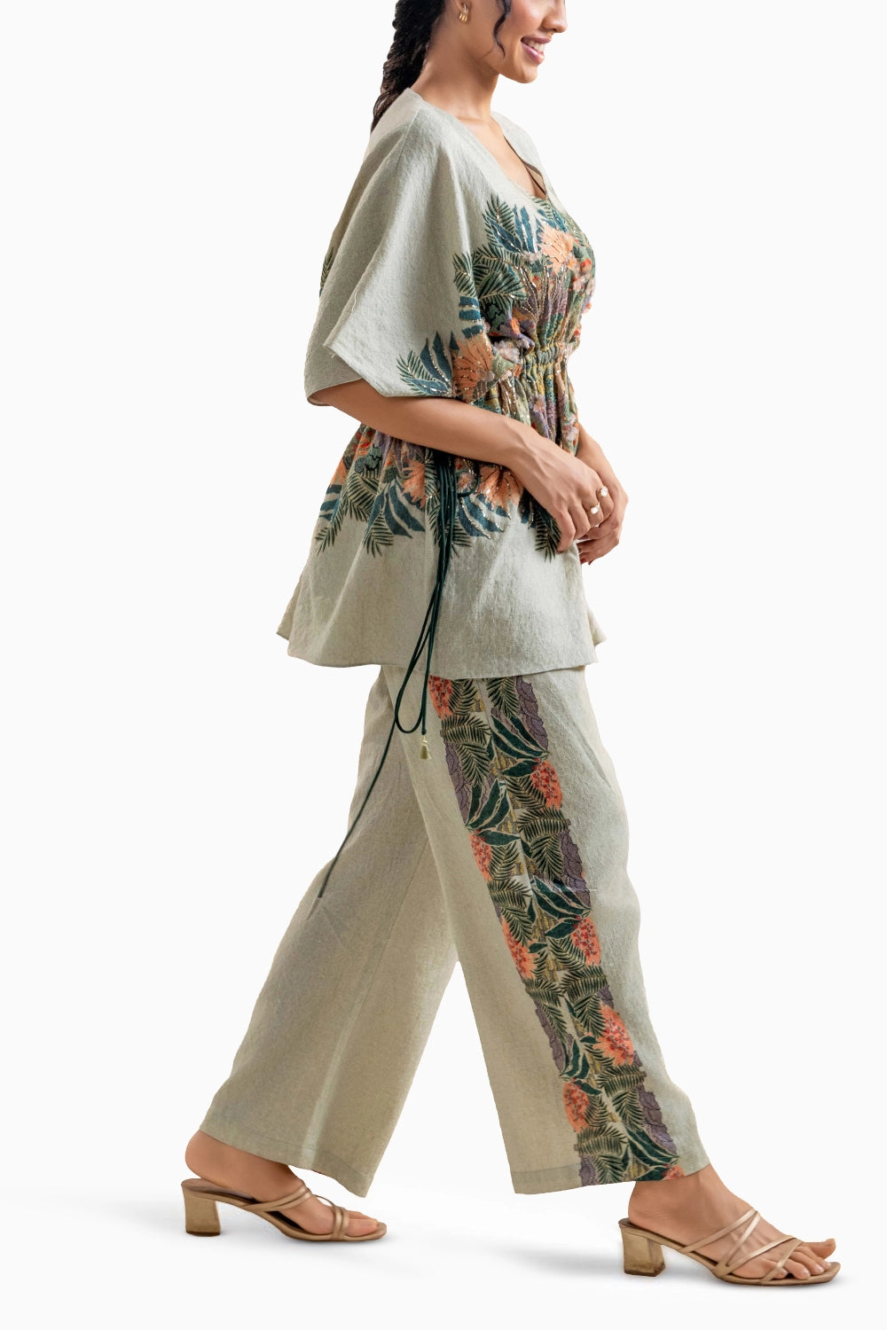 Kaira Embellised Kaftan Set