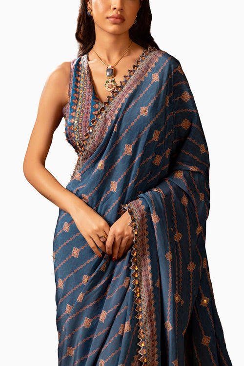 Orani Embroidered Pre-Draped Saree