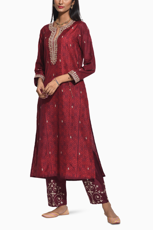 Gulkand Maroon Shibori Embroidered Kurta and Pants