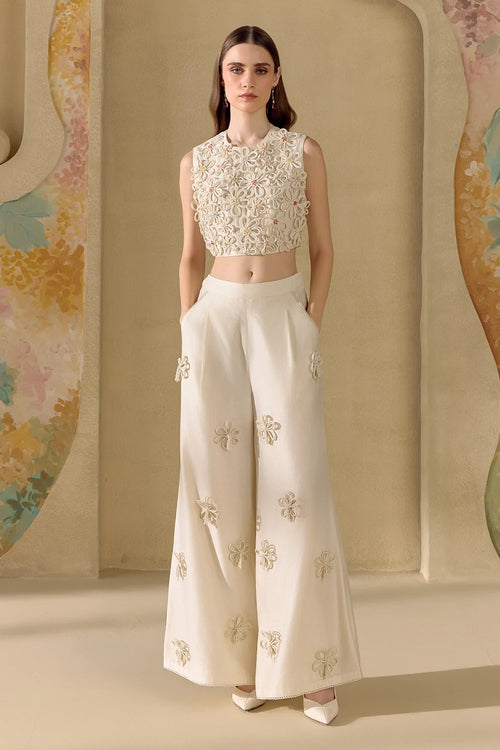 Ivory 3D Daisy Crop Top And Pants Set
