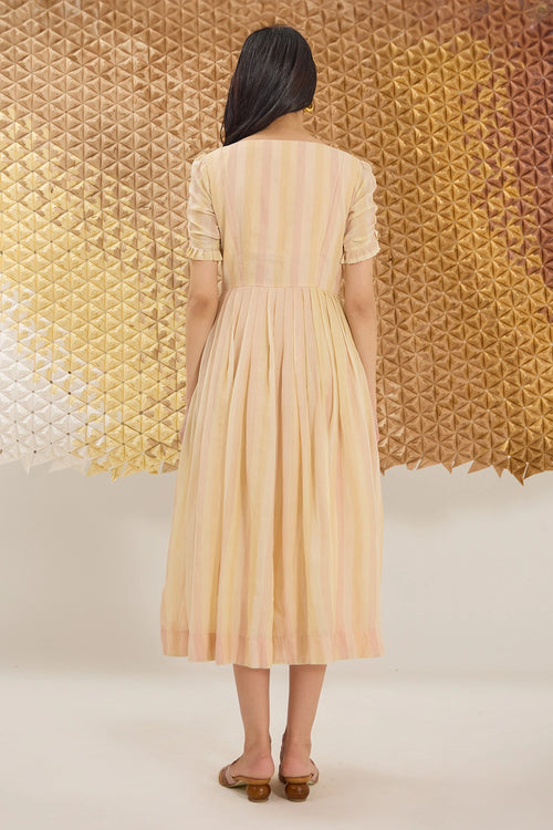 Daisy Breeze Dress