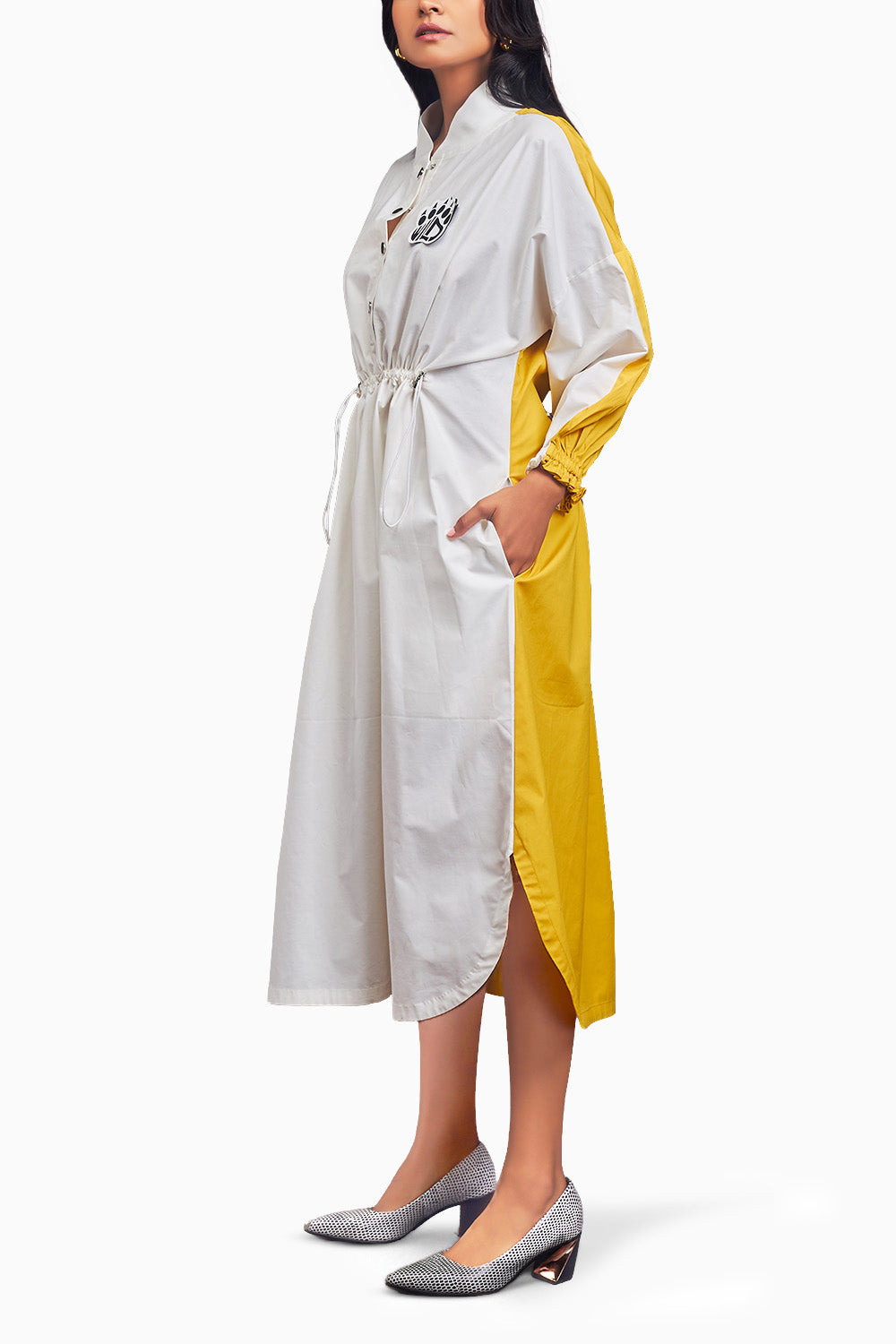 White & Yellow Oversized Dress With Ruched Detailing On The Waist