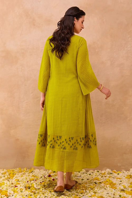 Sunlilt Meadow Dress