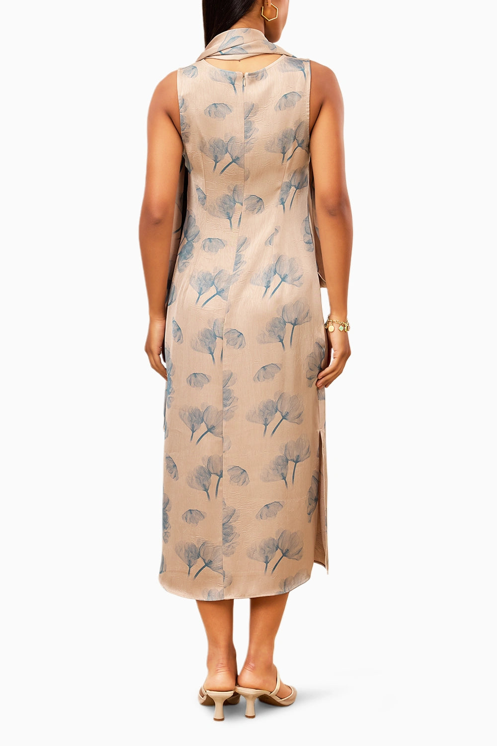 Soft Bloom Sleeveless Midi Dress