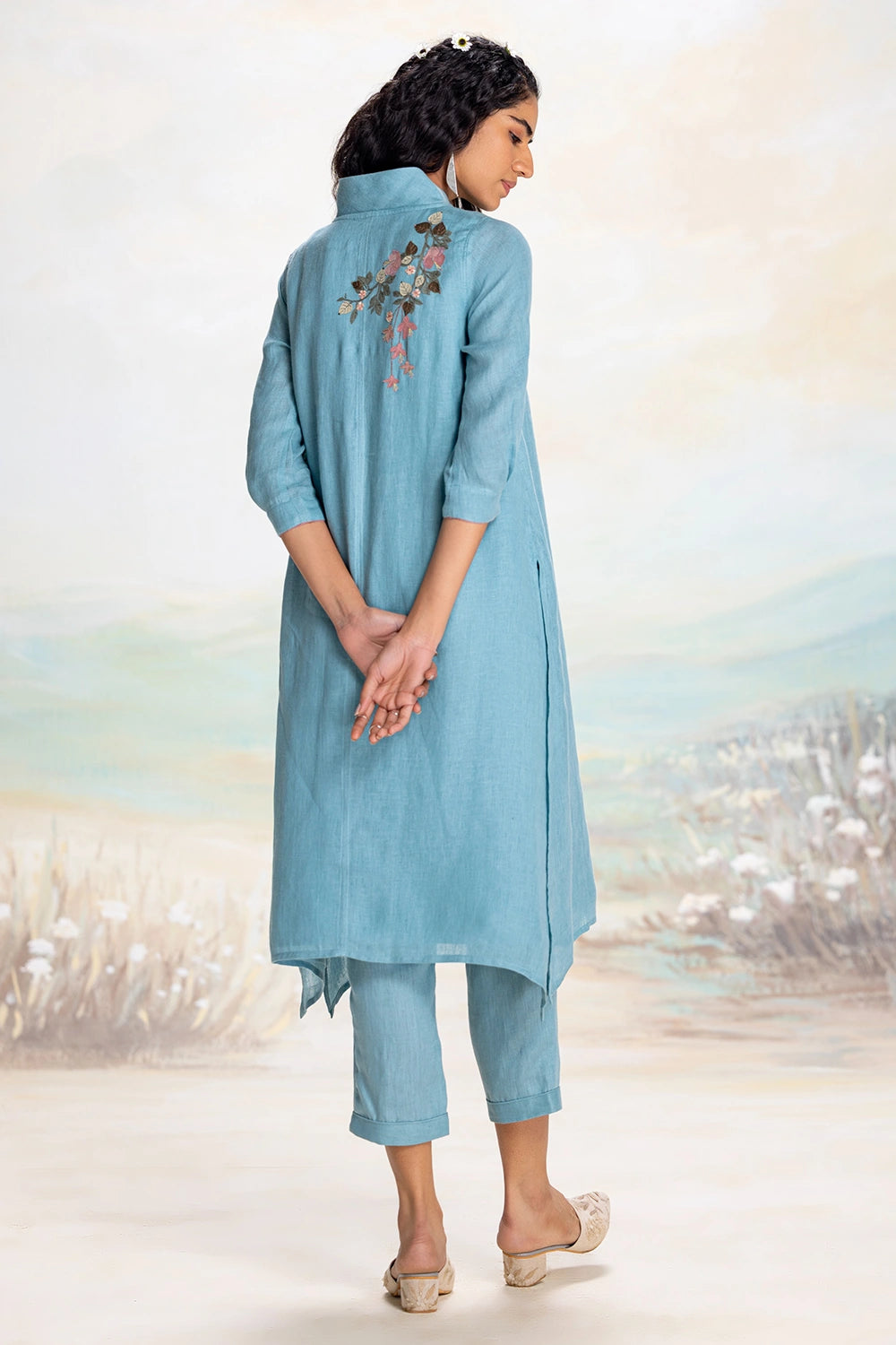 Tsukiyama Fly Free Blue Tunic Set