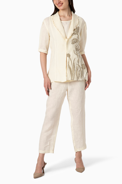 Tulip Pencil Off White Short Blazer with Inner and Pant