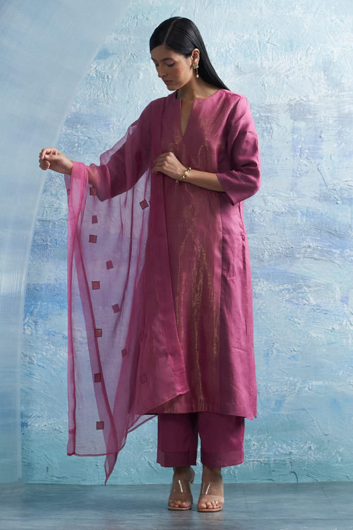 Aura Grape Pink Kurta Set