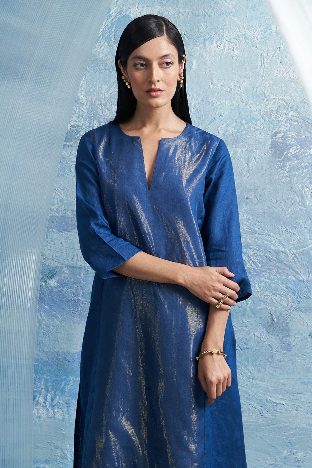 Aura Royal Blue Straight Kurta Set