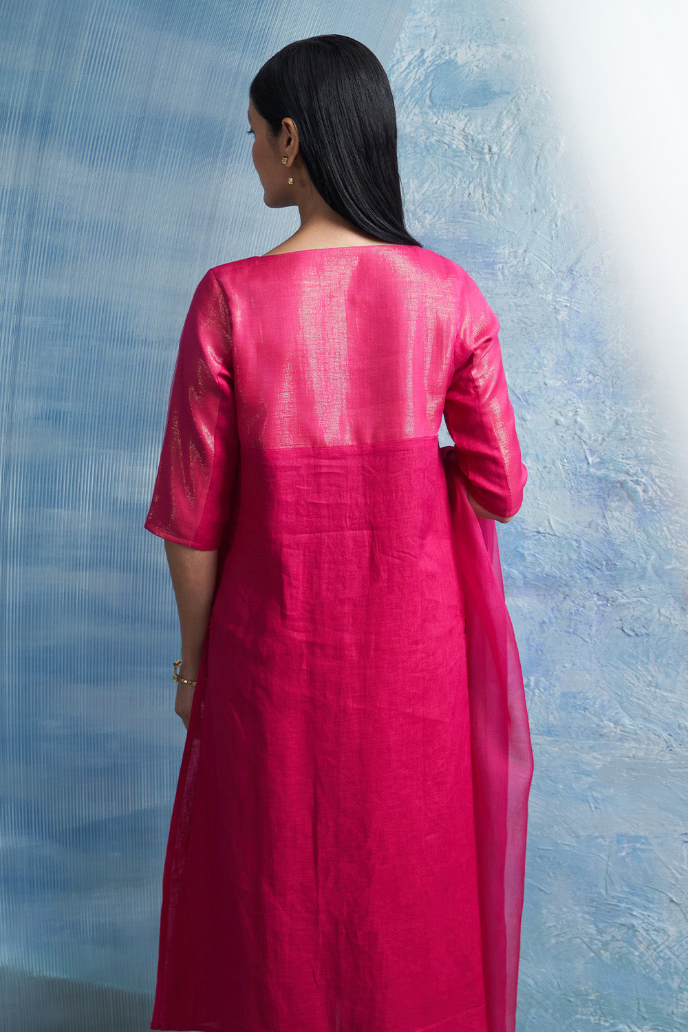 Aura Fuchsia Pink Round Yoke Kurta Set