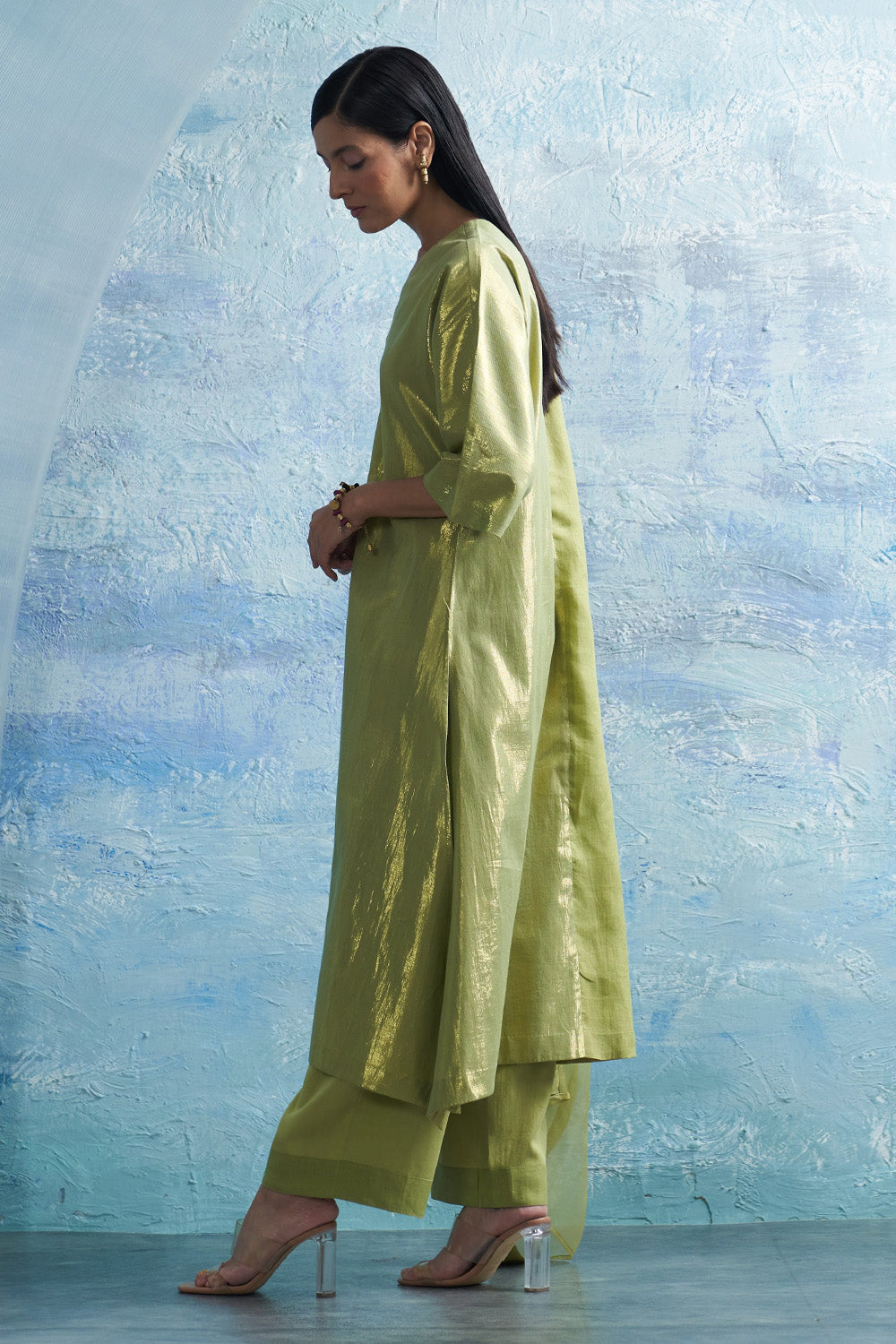 Aura Sheen Green Kurta Set