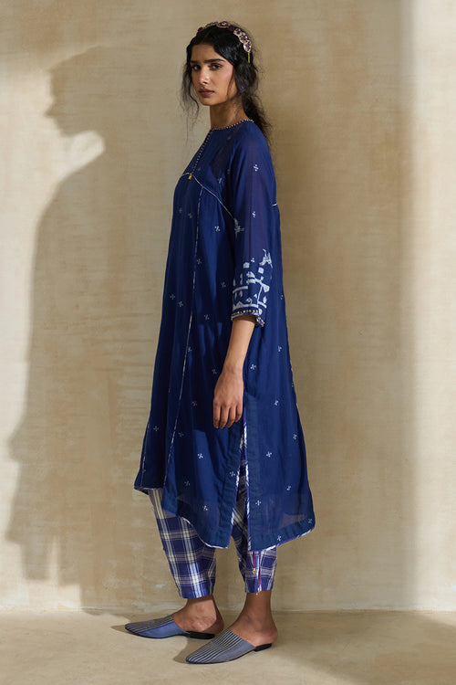 Artisnal Blue Nancy Kurta With Pants And Dupatta