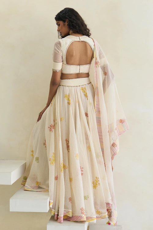 Oyster White Zuri Blouse With Nile Skirt And Echo Dupatta