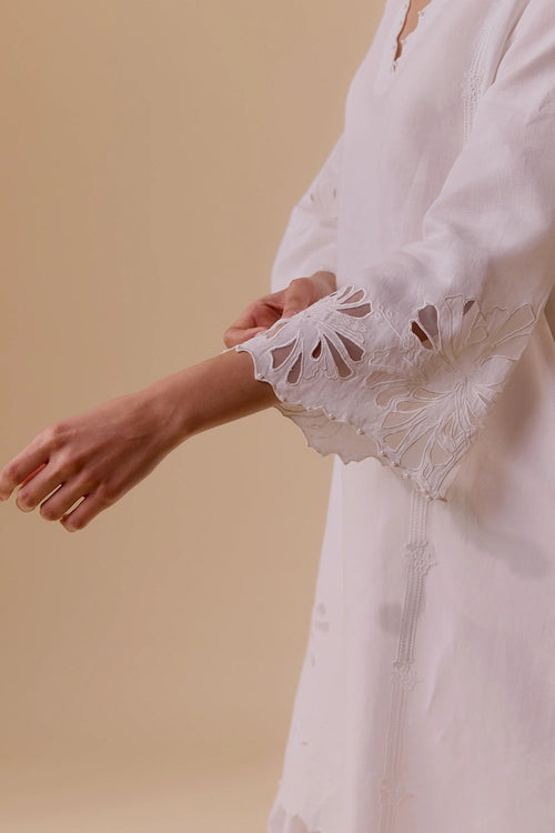 Resham Ivory Kurta Set