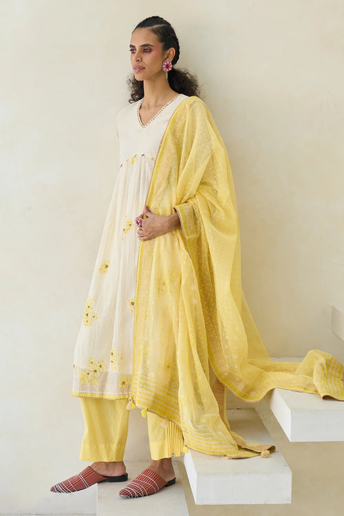 Oyster White Lake Kurta With Zoe Pants And Tru Dupatta