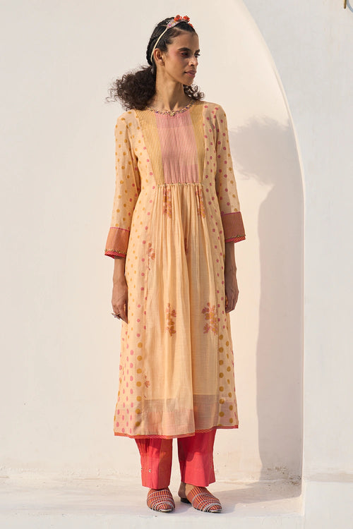 Sunny Peach Mira Kurta With Rio Pants And Rose Dupatta