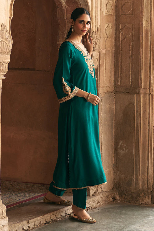 Haayat Emerald Green Long Kaftan With Salwar
