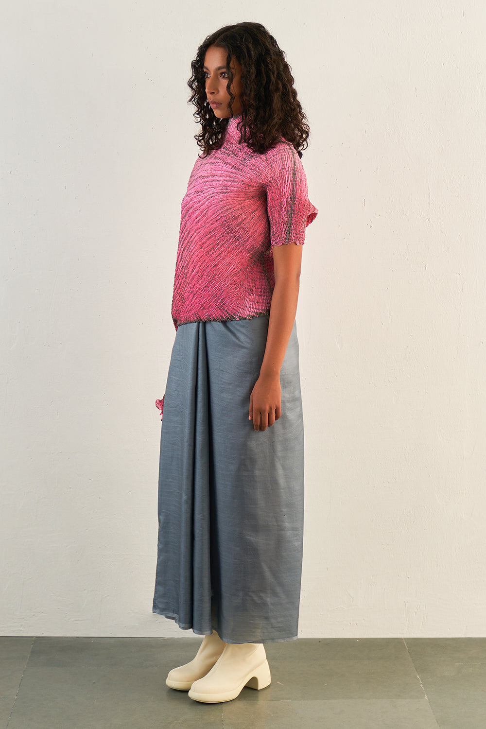 Grey Pink Shapeshifter