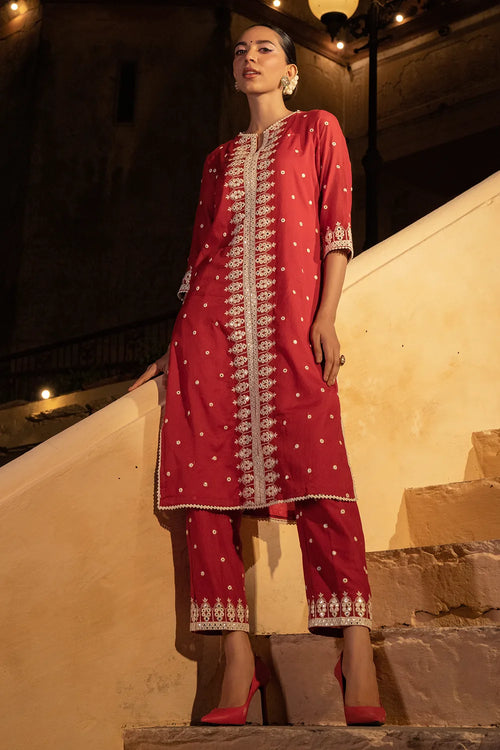 Red Triangle Kurta With Pants