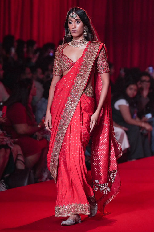 Vamika Saree Set