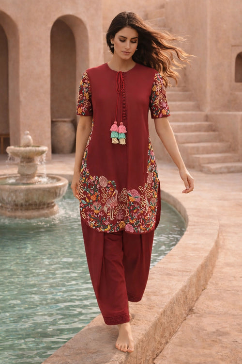 Vyara Kurta Set