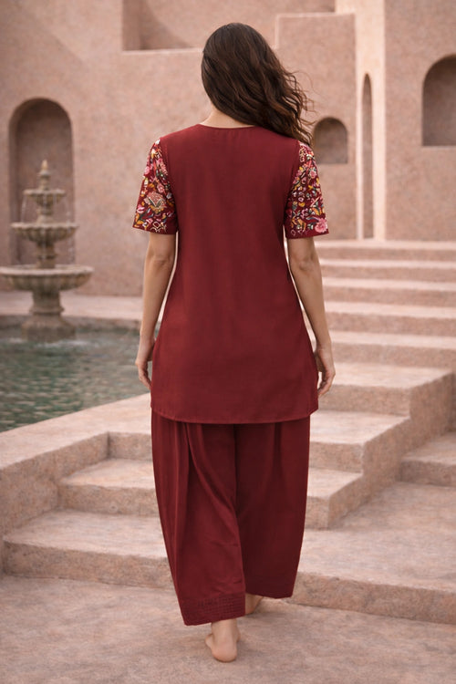 Vyara Kurta Set