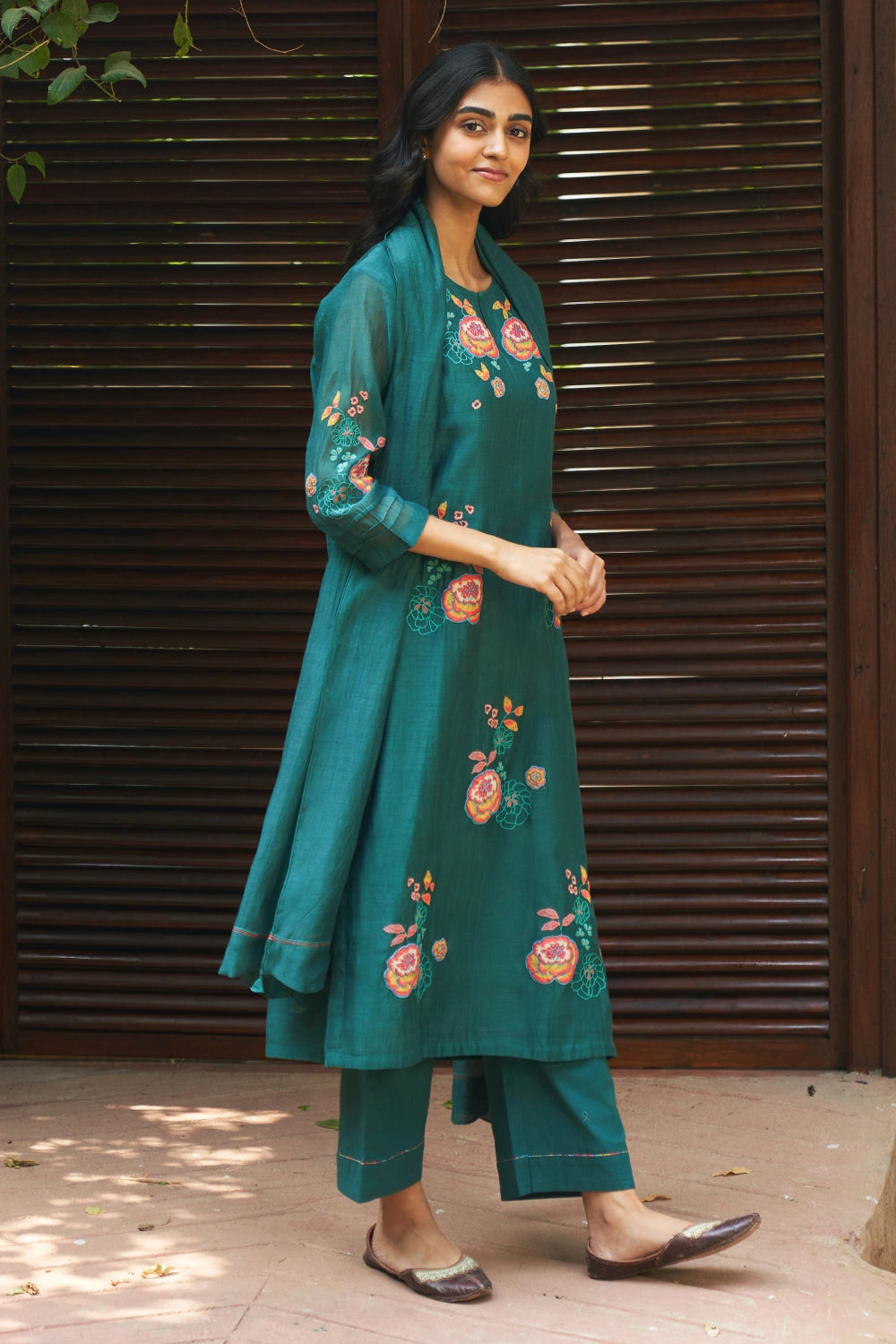 Emerald Floral Embroidered Kurta Set