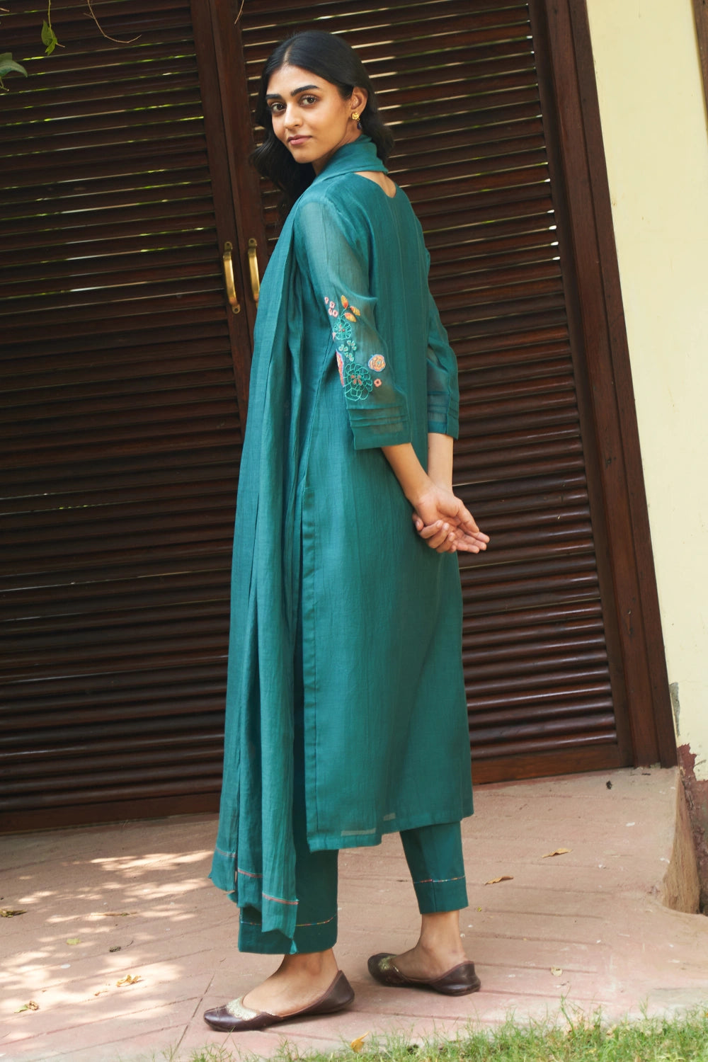 Emerald Floral Embroidered Kurta Set