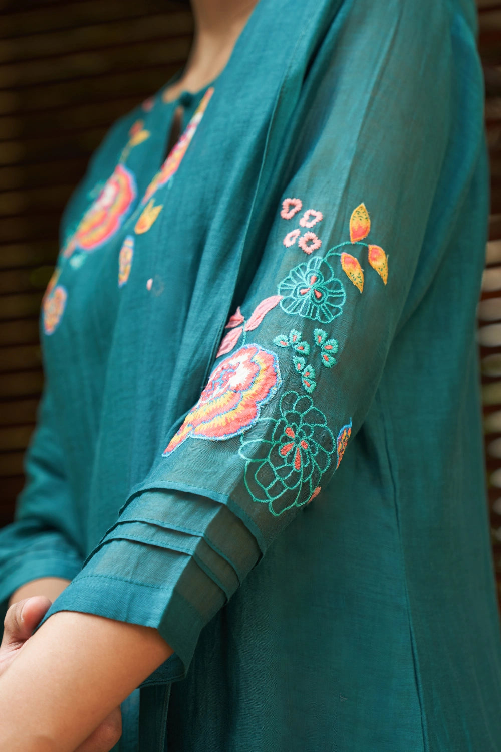 Emerald Floral Embroidered Kurta Set