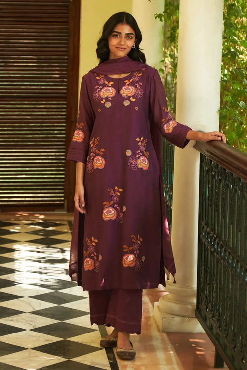 Amethyst Embroidered Kurta Set