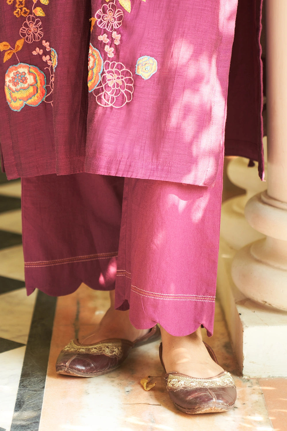 Amethyst Embroidered Kurta Set