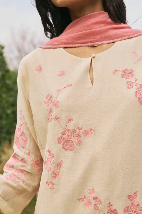 Ecru Floral Applique Kurta Set