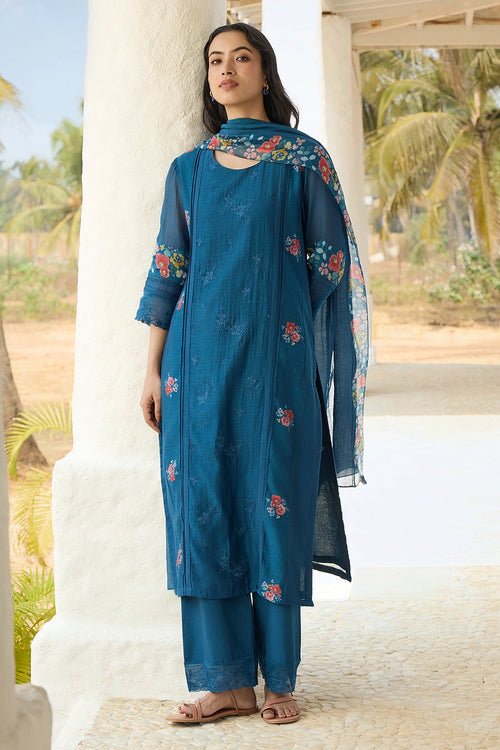 Sapphire Thread Embroidered Kurta Set