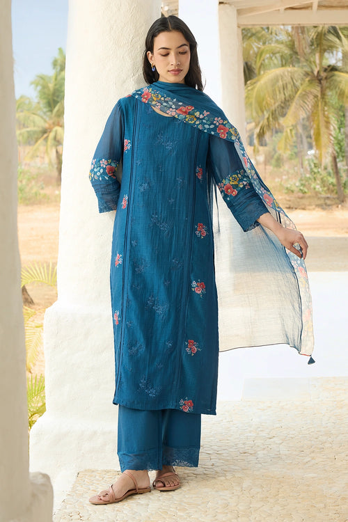 Sapphire Thread Embroidered Kurta Set