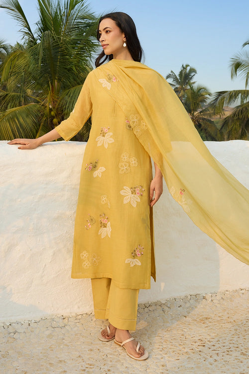 Rue Embroidered Kurta Set