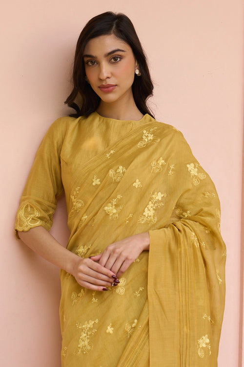 Rue Thread Embroidered Saree