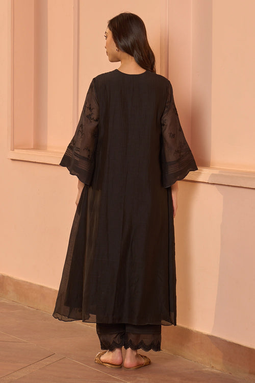 Noir Thread Embroidered Co-ord Set