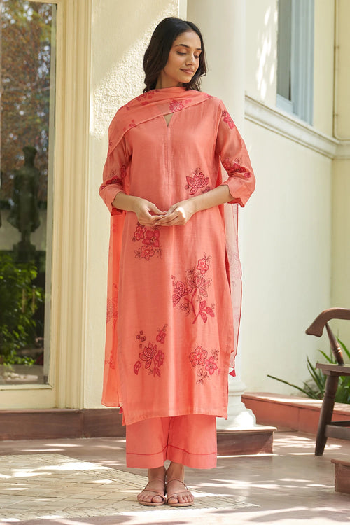 Hibiscus Thread Applique Kurta Set