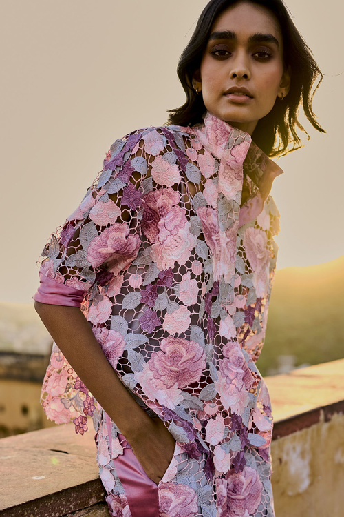 Scalloped Floral Lace Top