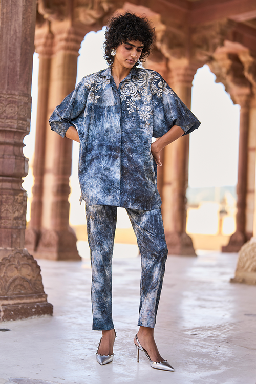 Boxy Embroidered Set