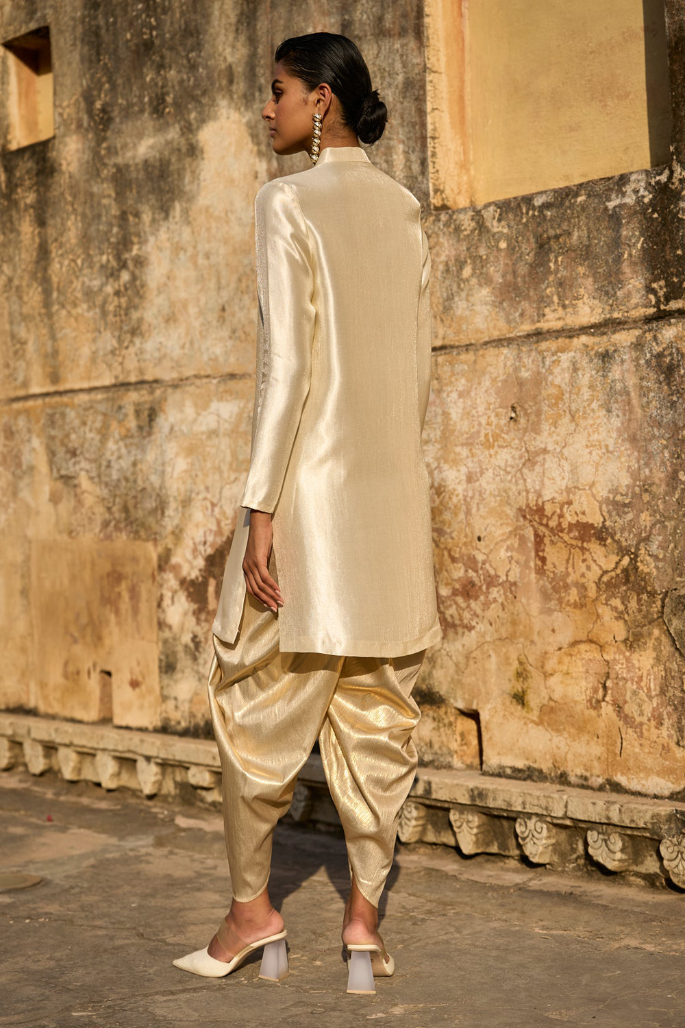 Ivory Structured Longline Top and Light Gold Cowled Pant