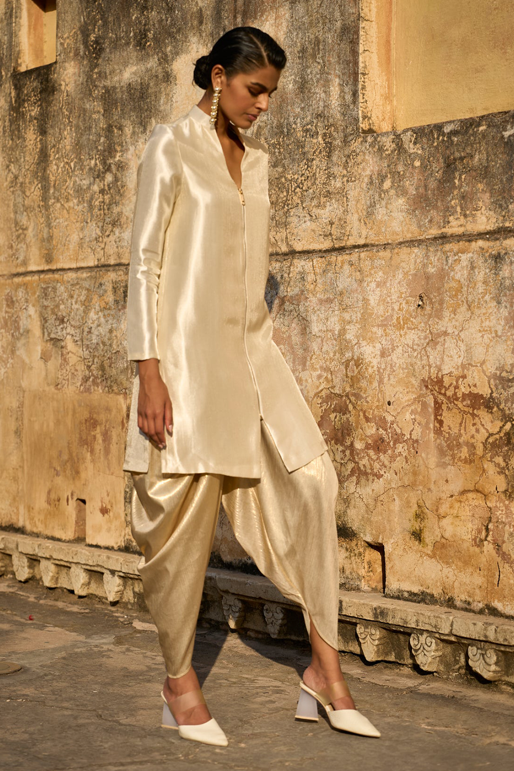 Ivory Structured Longline Top and Light Gold Cowled Pant