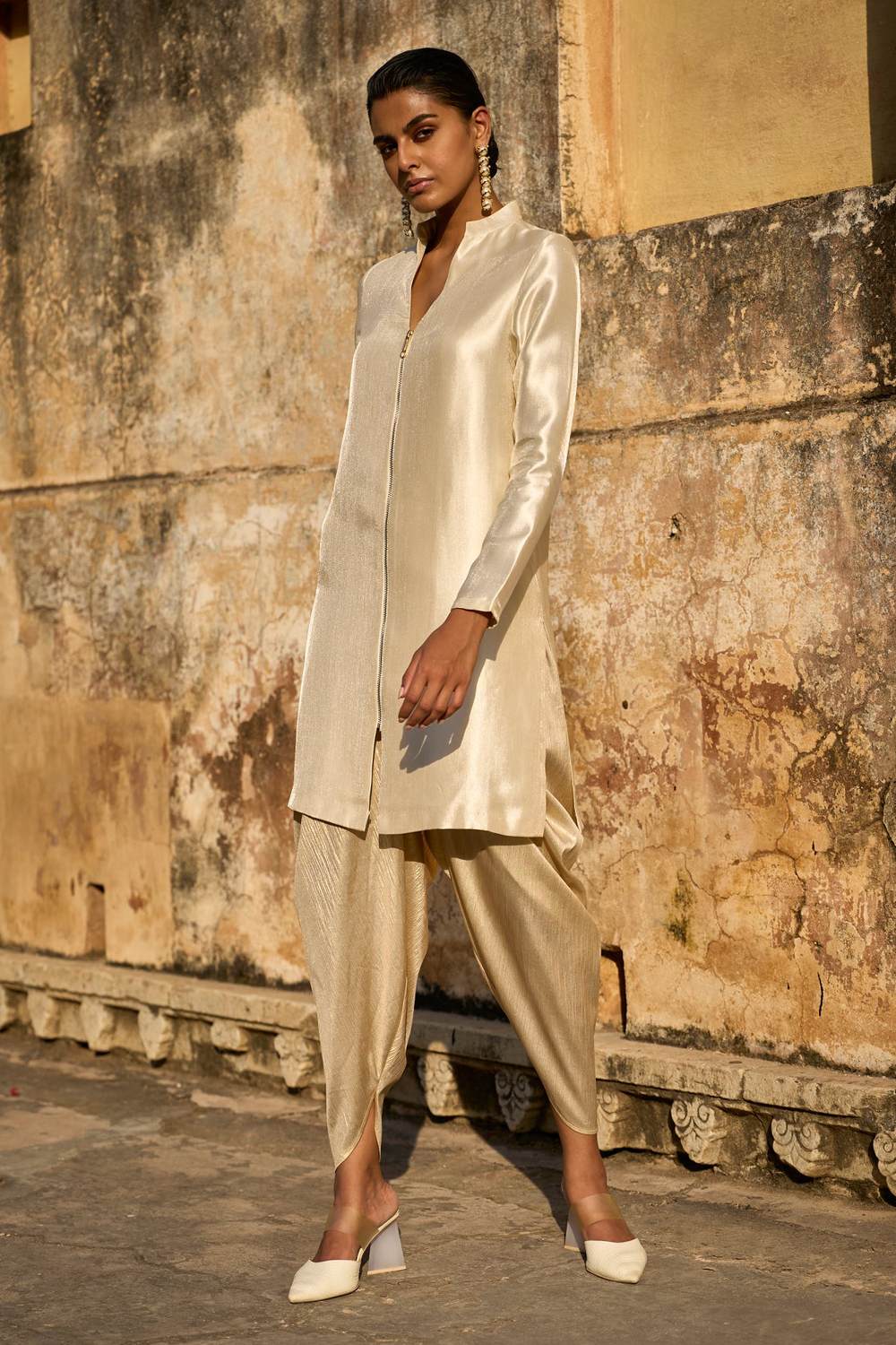 Ivory Structured Longline Top and Light Gold Cowled Pant